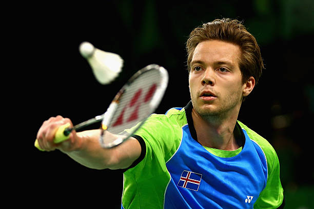 羽毛球规则视频教程 | 单打双打区别、计分方式、犯规判罚全解析！