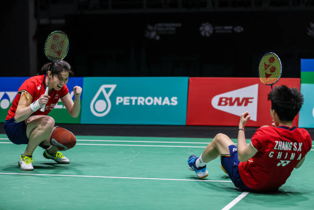 羽毛球拍耐用度实测:这几款真的不容易坏!