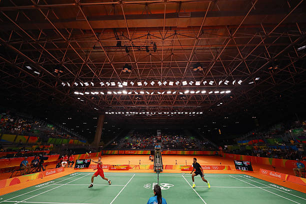 羽毛球运动对身高的影响:真相与误区