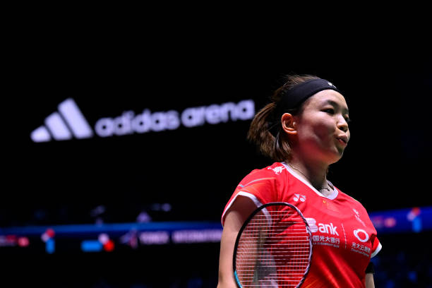 专业羽毛球场地坪漆施工流程详解