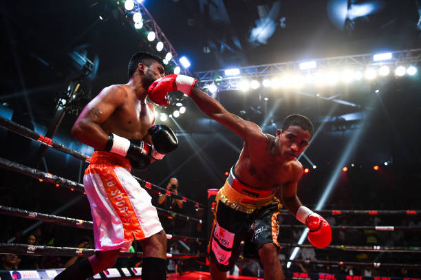 羽毛球单打和双打的边界区别,一文读懂