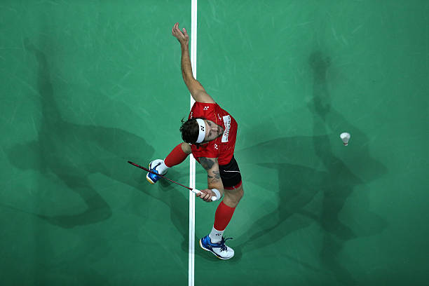 铝合金、碳纤维还是复合材质？儿童球拍选购全解析