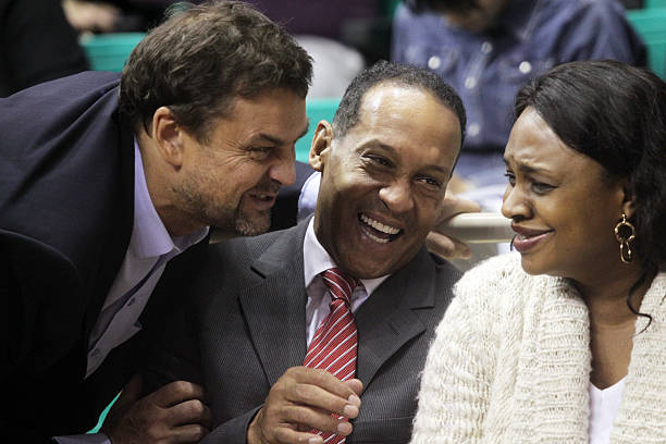 篮球直播免费资源汇总：高清流畅观赛体验