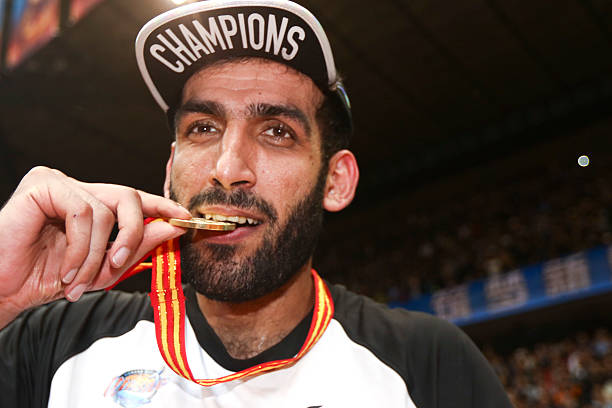 篮球规则系统讲解:从个人技术到团队配合的规则应用