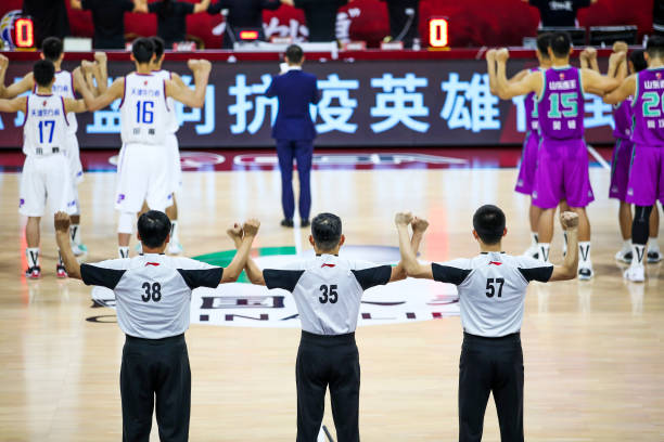 NBA手机新浪网官方网站:最新赛程与实时比分一网打尽