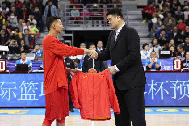 今晚CCTV5篮球联赛精彩对决,不容错过!