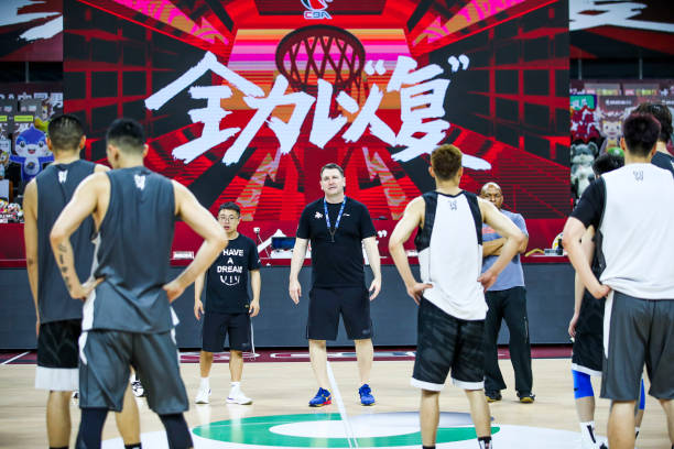 快直播篮球直播在线观看免费:实时互动,尽享精彩篮球对决