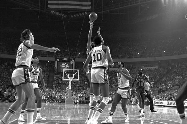 篮球诞生之初:1891年奈史密斯博士制定的13条原始规则