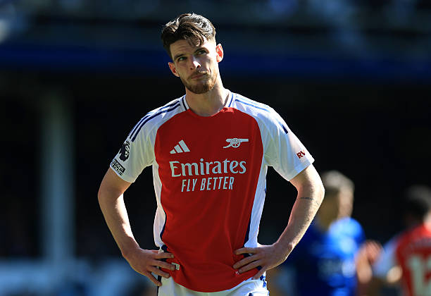 布鲁克林·贝克汉姆的爱情故事：从恋情曝光到幸福婚姻