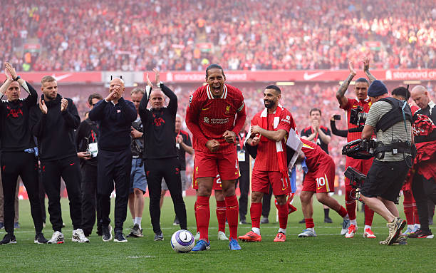 不容错过的欧洲杯经典对决：完整比赛回放