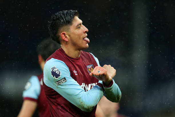 欧冠半决赛实时比分更新：谁占上风？