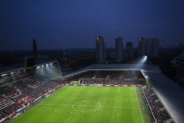 法甲荣誉殿堂:盘点联赛历史上最具代表性的奖杯