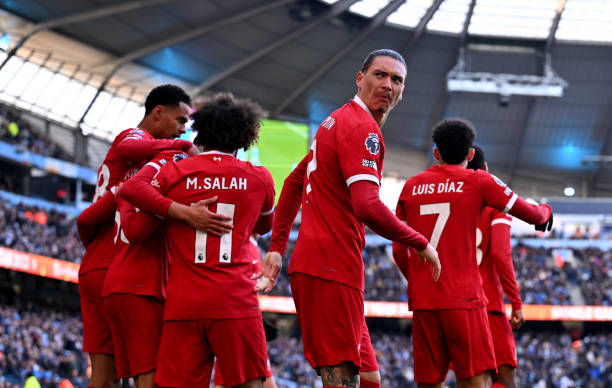 从巴西到比利时:世界前十足球国家队的兴衰历程