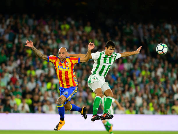 意甲1998赛季数据盘点:射手王、助攻王与最佳阵容