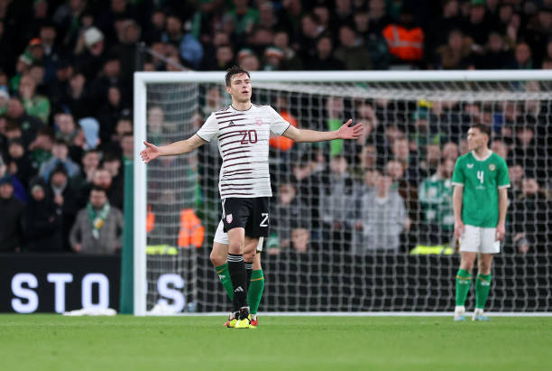 中超2015赛季赛程全解析：从开幕到闭幕的足球盛宴