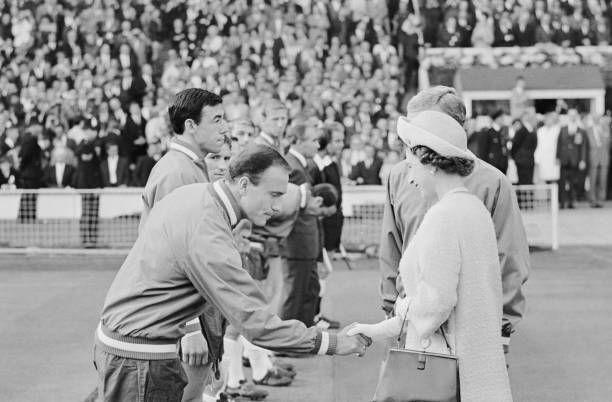 C罗直播庆生!粉丝祝福刷屏,感人瞬间盘点