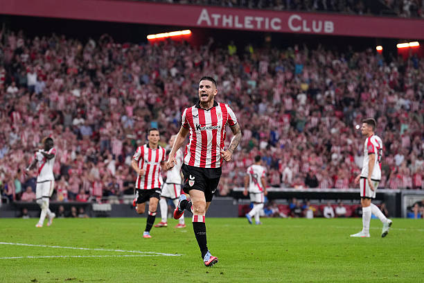 7人足球如何排兵布阵?3种热门站位对比与选择指南