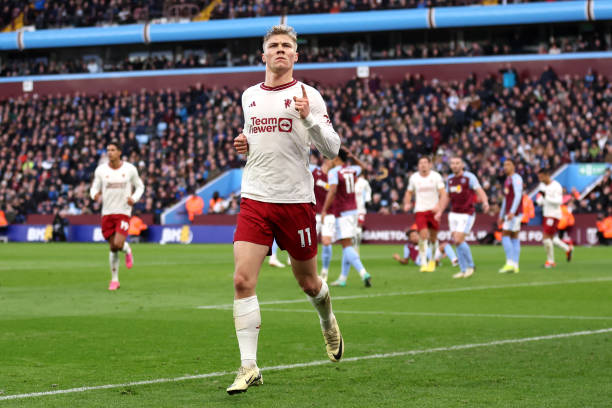 大罗全名考:为何他是史上最完美的9号球员