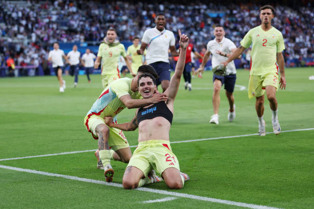 齐达内赛后谈战术调整:解释换人决定,展望下一场