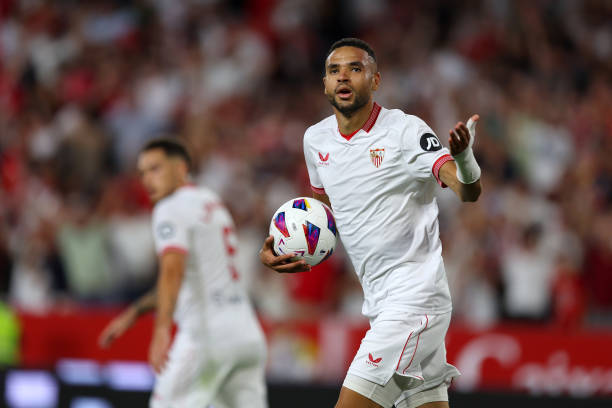 朝鲜足球联赛的独特赛制与球队结构解析