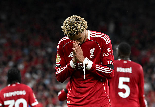 腿长、核心力量、肩宽——姆巴佩的身材如何影响比赛表现?