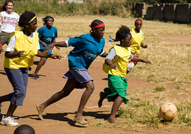 今日足球赛事直播时间及对阵详情