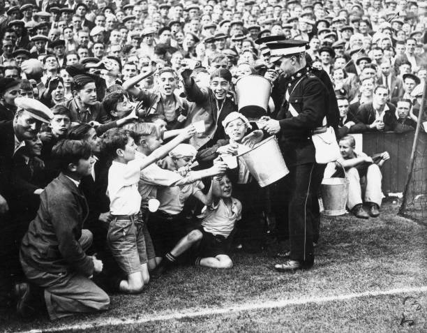 回顾AC米兰黄金时代:古利特身披几号战袍?