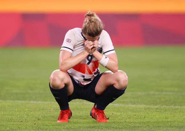 (引发好奇心,探讨除进球助攻外的其他贡献,如关键传球、过人等)