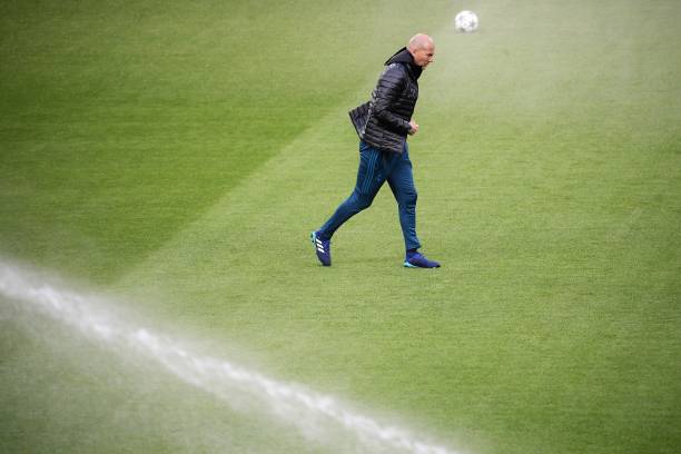 德国足球联赛最新战报：关键对决影响积分排名