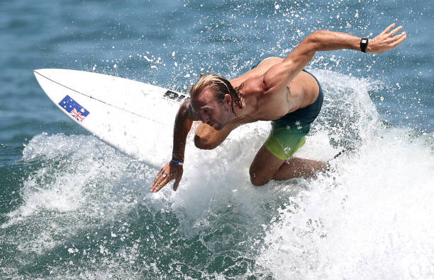 松友美佐纪/高桥礼华:日本羽毛球女双奥运首金获得者