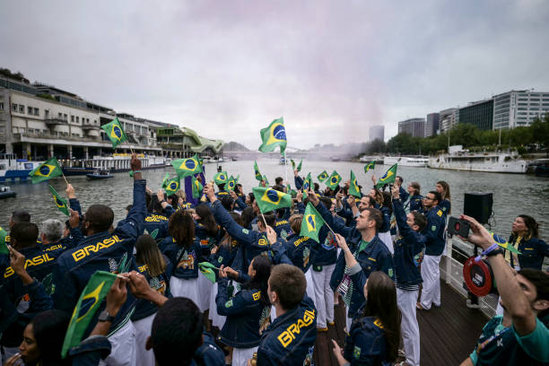 巴黎奥运会开幕式:北京时间与法国时差换算指南