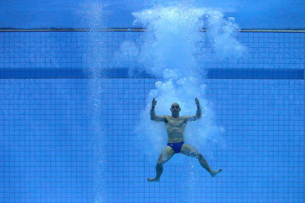 揭秘博尔特100米世界纪录:步数与速度的完美结合