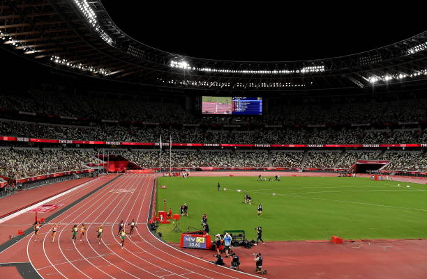 伏明霞与梁锦松相差几岁?细数体坛明星夫妻年龄差