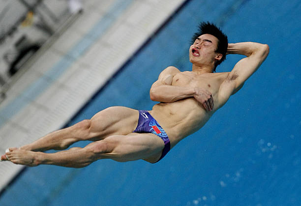 从奥运冠军到教练:陈若琳与爱徒全红婵温馨合照