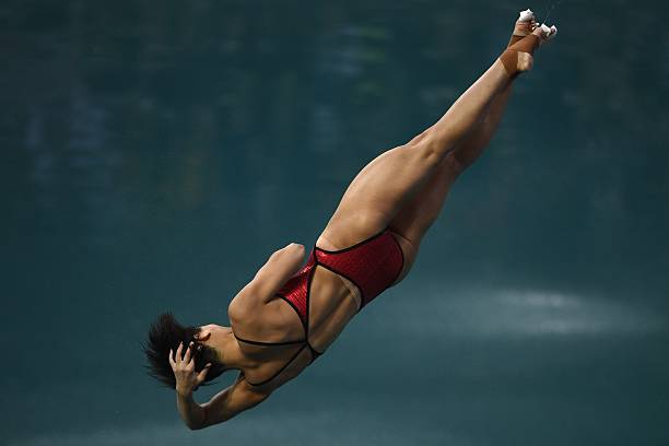 鱼跃式跳高：创新技巧还是犯规动作？