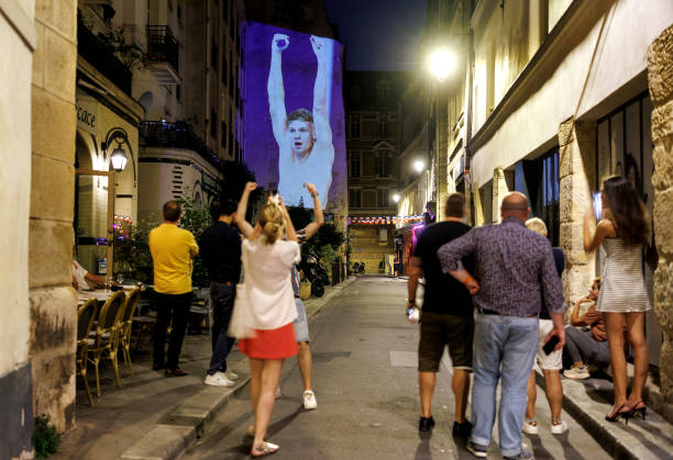 经期游泳注意事项:安全又卫生的游泳方式