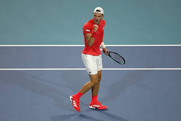 2020澳网男单决赛:德约科维奇vs蒂姆精彩对决完整回放