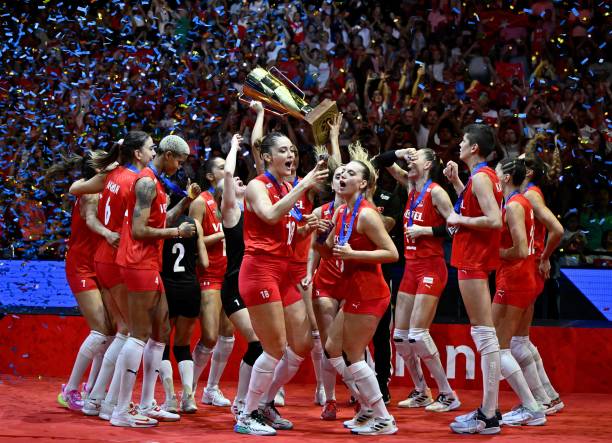 排球站位与轮转规则全解析:从理论到实战