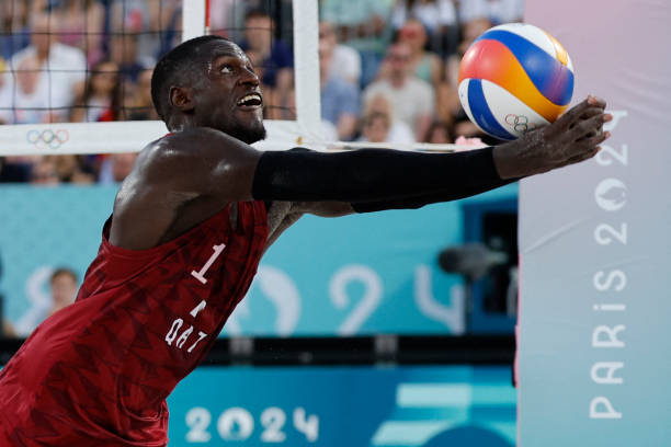 室内排球场地尺寸的官方规定是什么?