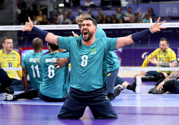 气排球垫球的几种常见方法及其适用情况