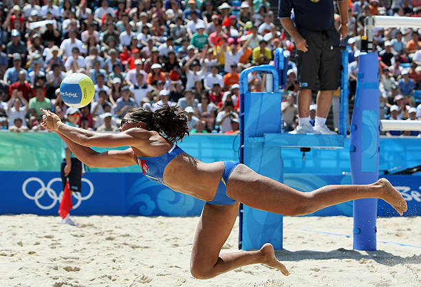 2021排球大赛:巅峰对决,谁将问鼎冠军?