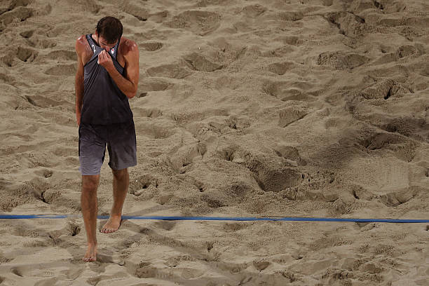 排球比赛直播平台中的友情与竞争:雄英高中的团队精神