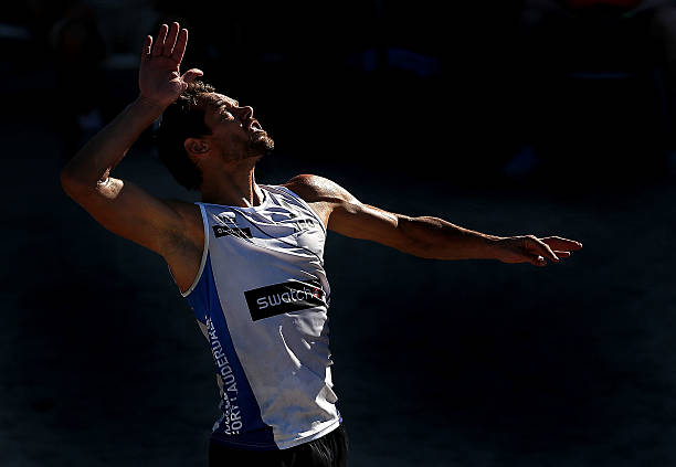 伤病还是战术调整？解析齐里切拉缺席比赛内幕