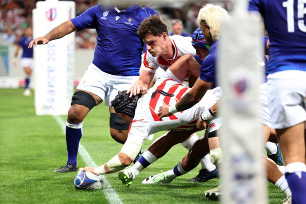 赛场之外的无名英雄:世界杯卫士的故事