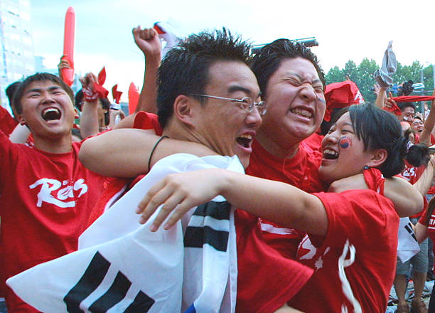 切里舍夫vs莫德里奇:两位中场大师的巅峰对决