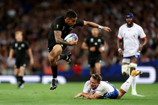 世界杯历史射手榜:罗纳尔多15球排名第几?