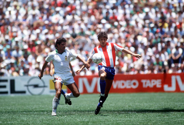 2020年足球世界杯：四年一度的盛事为何缺席？